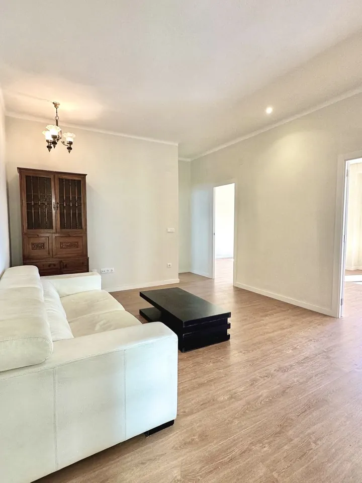 Salón de una vivienda gestionada por Turia Rentals